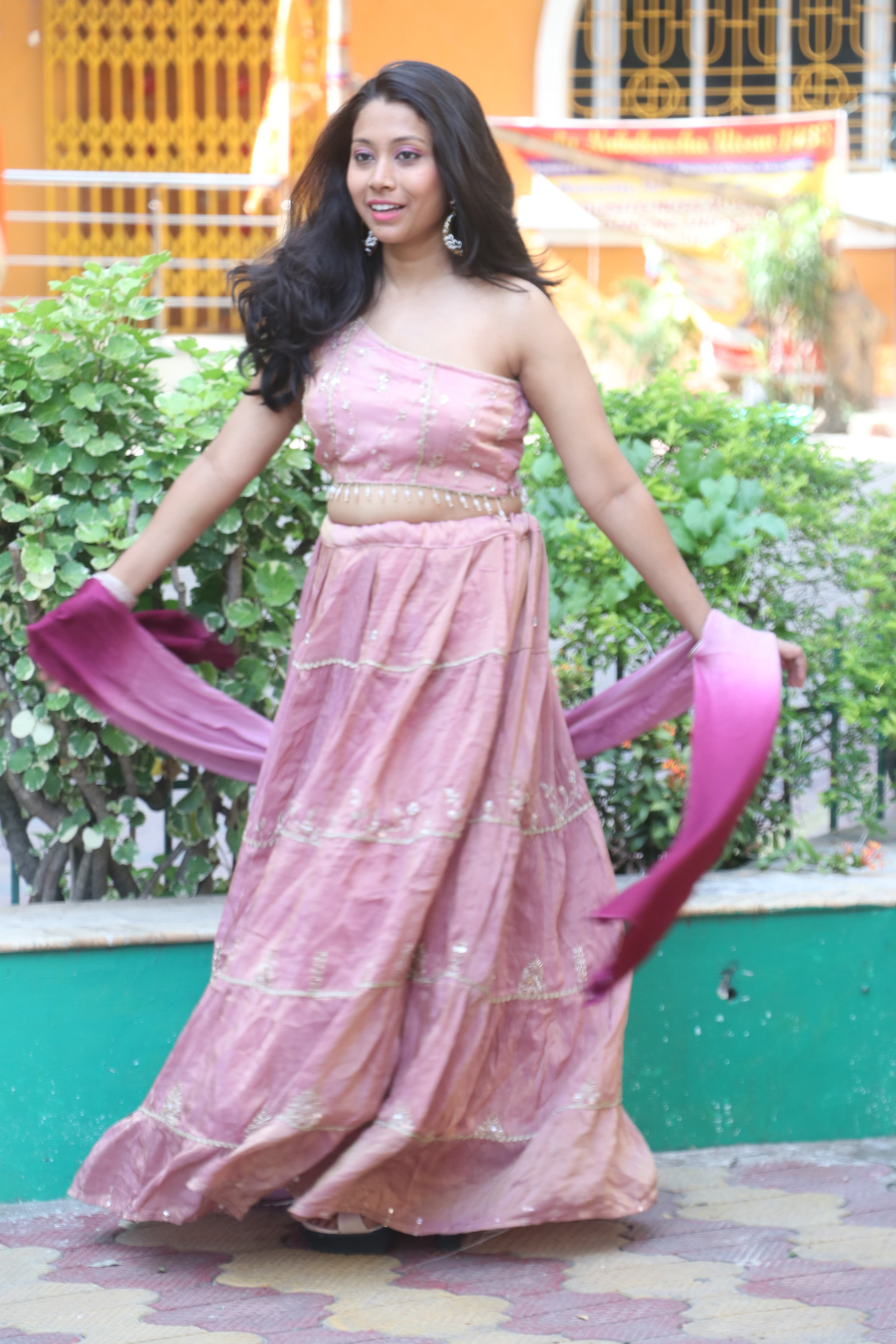 Adaa Lehanga Set view 1