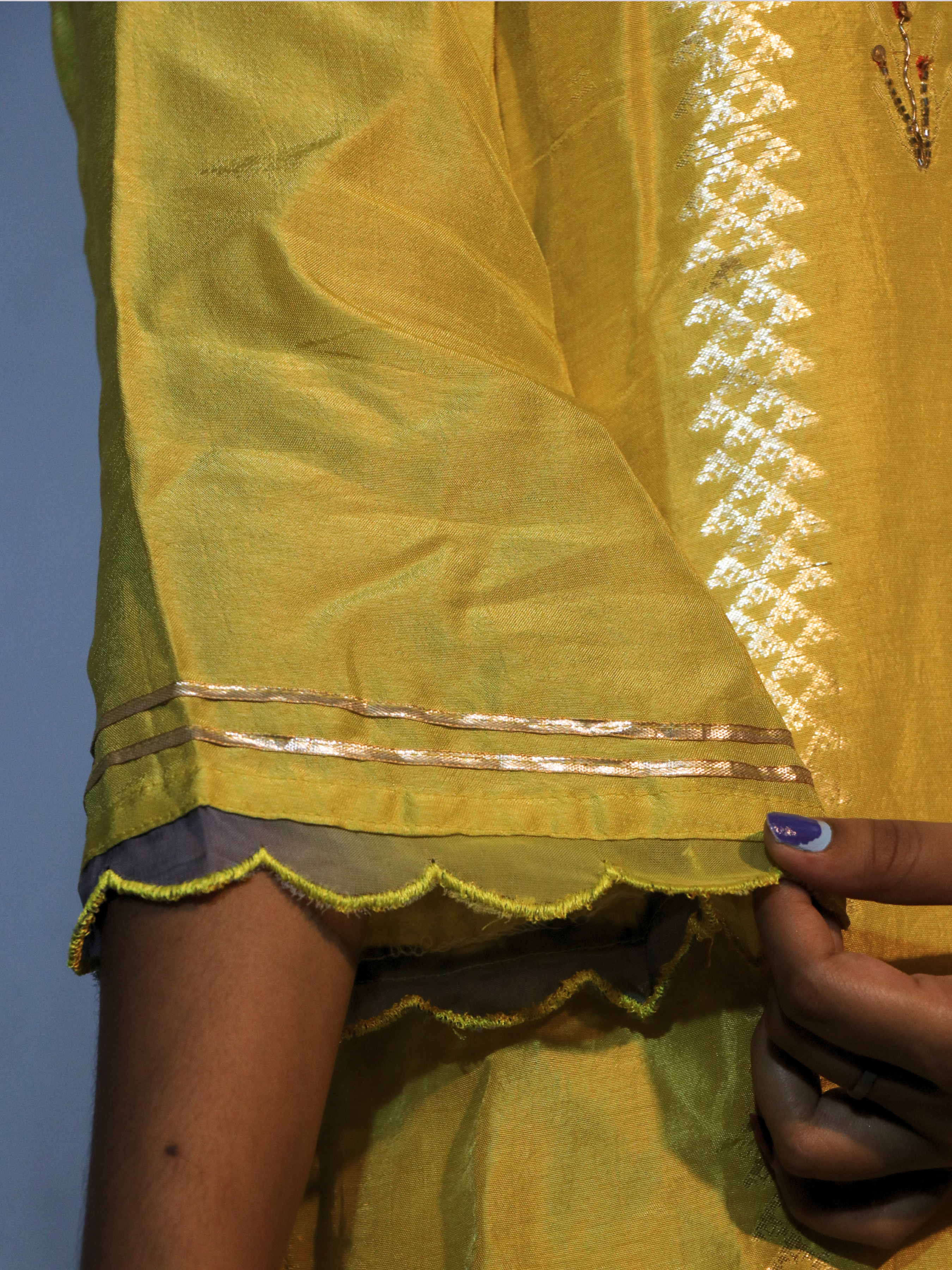 Gulnaar Suit Set view 6