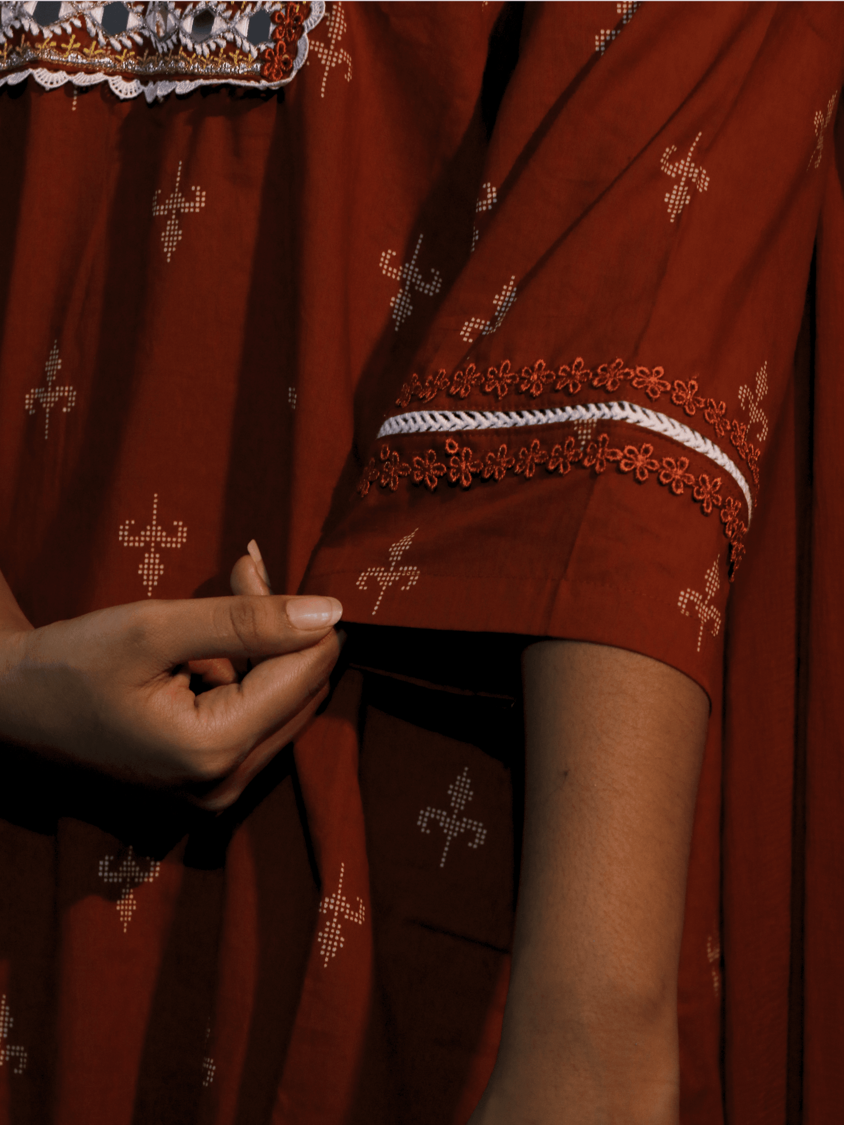 Aarzoo Suit Set view 4